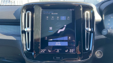 Volvo Xc40 2.0 T4 R DESIGN Pro 5dr AWD Geartronic Petrol Estate